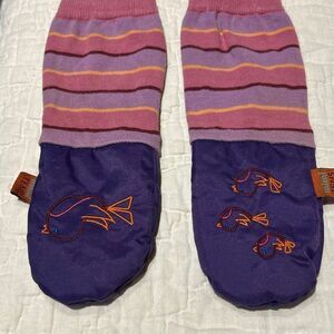 Mimi Tens Baby Mitten Birds Stripes Water Resistant